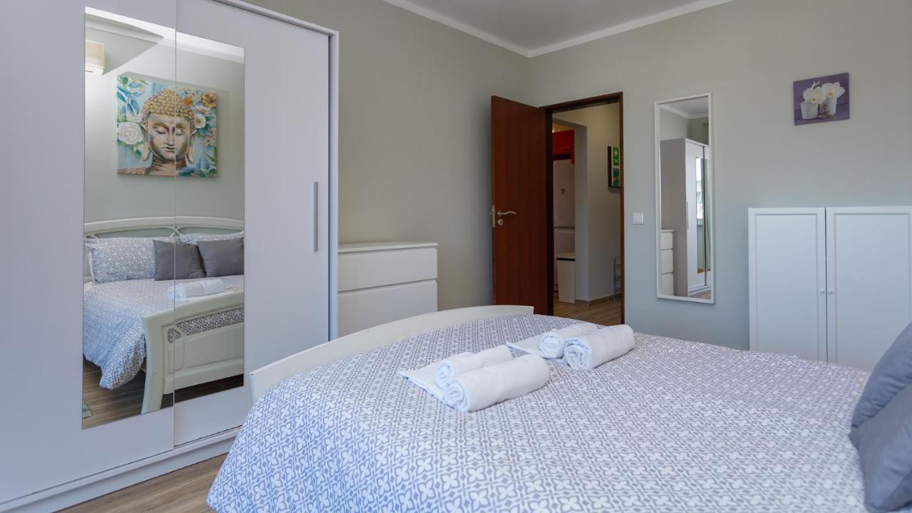 Comfort 1Bdr Apartment W/Pool By Lovelystay Portimão Exterior foto