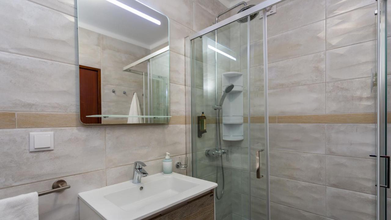 Comfort 1Bdr Apartment W/Pool By Lovelystay Portimão Exterior foto