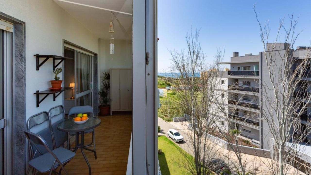 Comfort 1Bdr Apartment W/Pool By Lovelystay Portimão Exterior foto