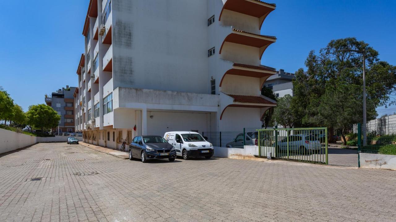Comfort 1Bdr Apartment W/Pool By Lovelystay Portimão Exterior foto